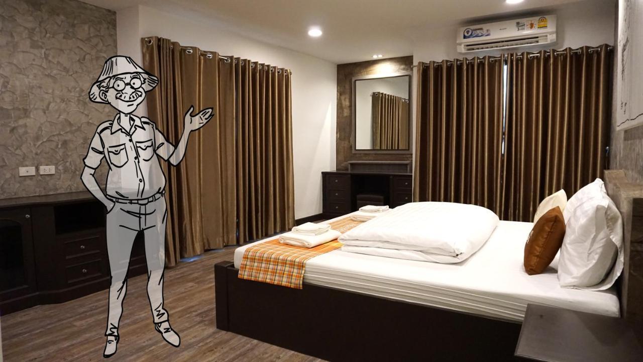 Boutique Poo-Yai Lee Hotel Bangkok Exterior photo